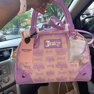💜🤍NEW🤍💜Juicy Couture Purple and Cream Women's Bag